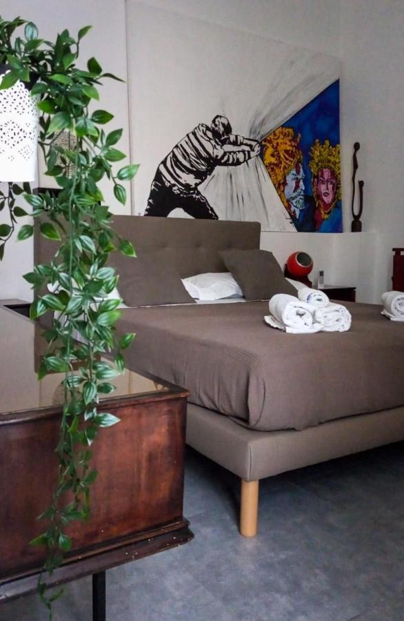 Mr Square Apartment Catania Exterior photo
